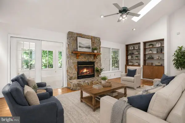201 Green St, LOCUST GROVE, VA 22508