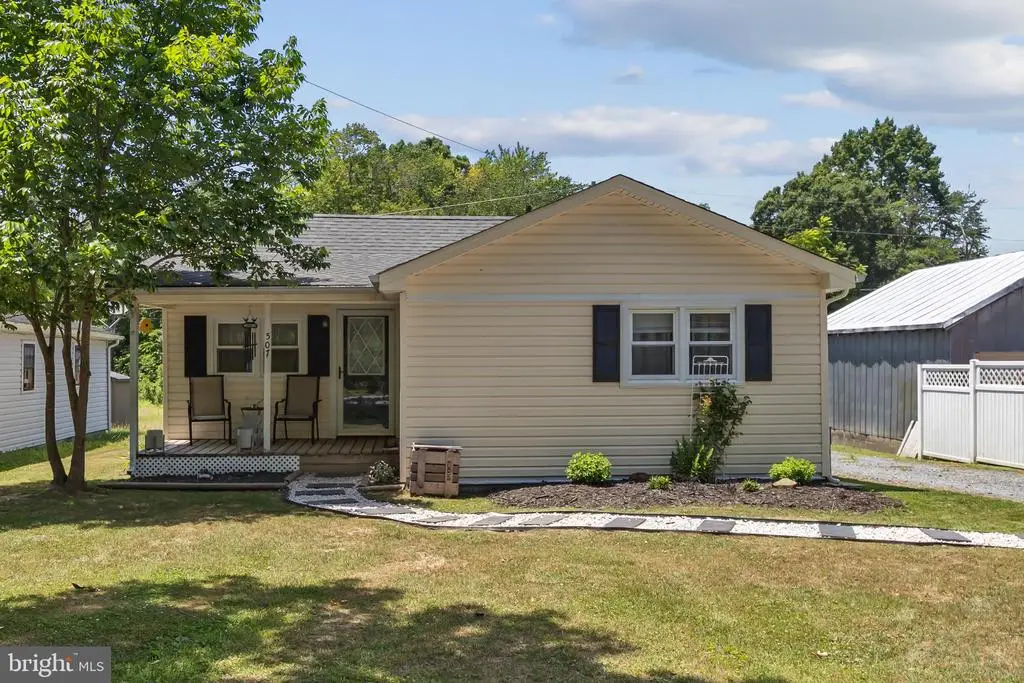 507 S Main St, Gordonsville, VA 22942 - #1