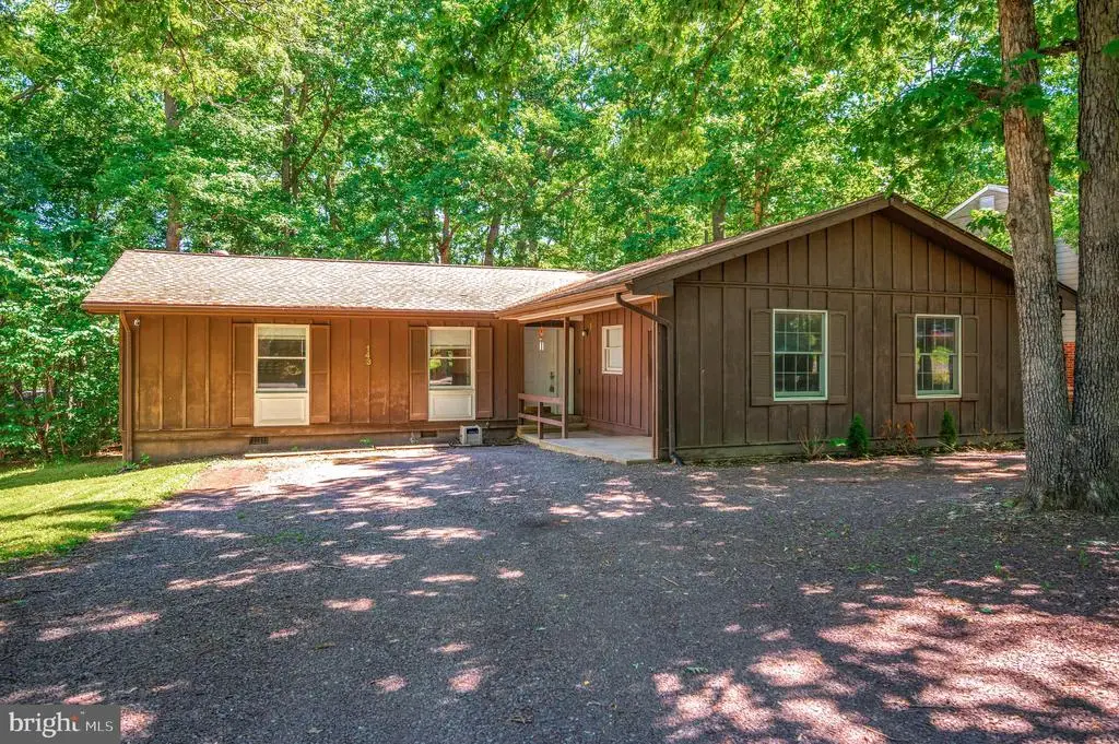 143 Jefferson Ave, Locust Grove, VA 22508 - #1