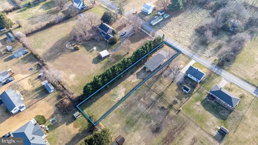 223 Fairview Rd, Luray, VA 22835 - Image #2