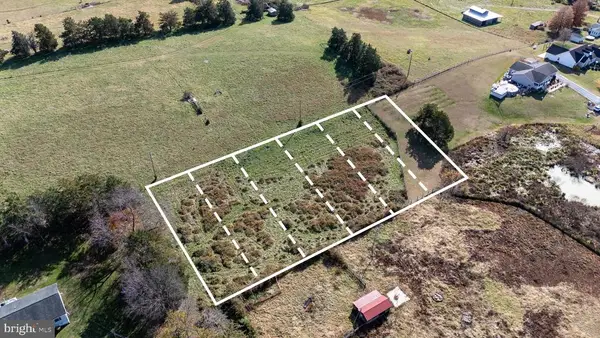 Off Seventh St., LURAY, VA 22835