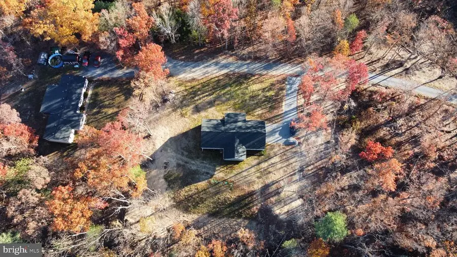 405 N View Dr, Stanley, VA 22851 - #2