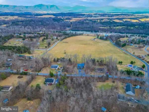 Riverbend Dr, LURAY, VA 22835