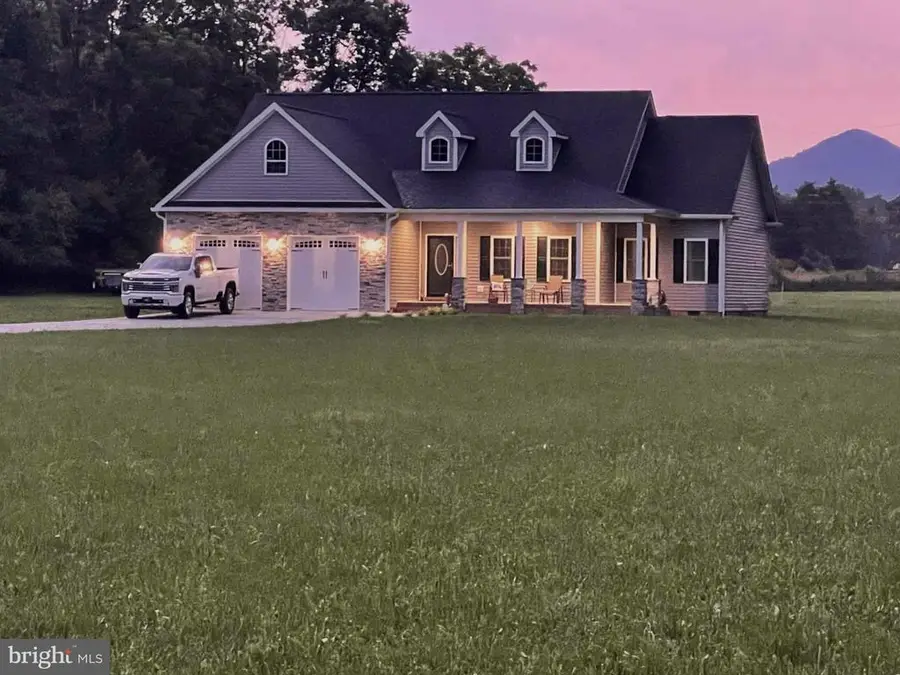 1835 Mill Creek Xrds, Luray, VA 22835 - #3