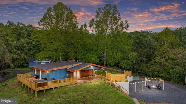 319 Lake Dr, LURAY, VA 22835