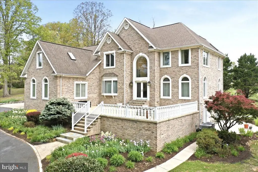 50 Cottage Dr, Luray, VA 22835 - #1