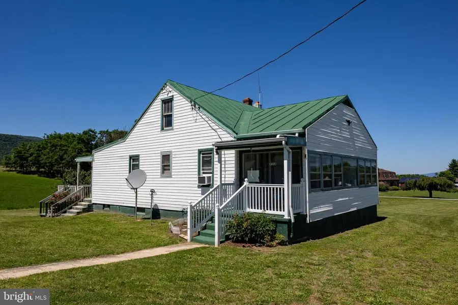 3233 Newport Rd, Shenandoah, VA 22849 - #3
