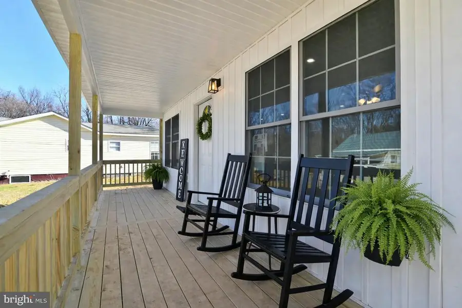 240 Deford Ave, Stanley, VA 22851 - #2