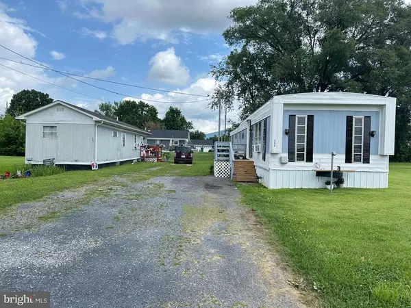 295 Fairview Rd, LURAY, VA 22835