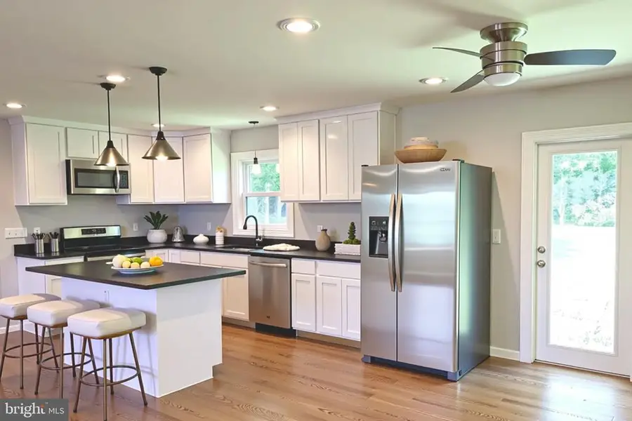 40 Antique Ln, Sperryville, VA 22740 - #3