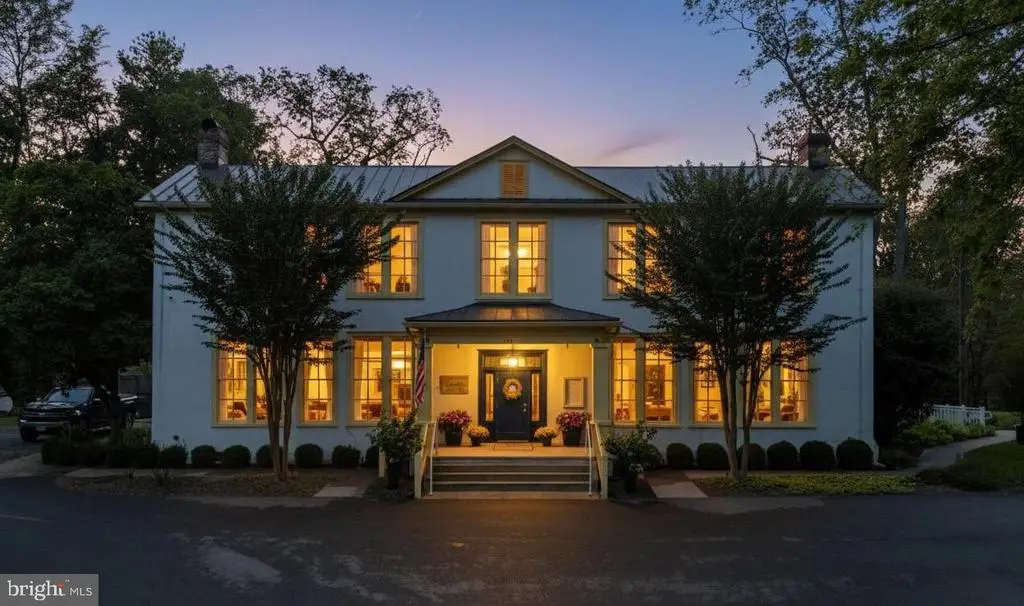 675 Zachary Taylor Hwy, Flint Hill, VA  - Image #1