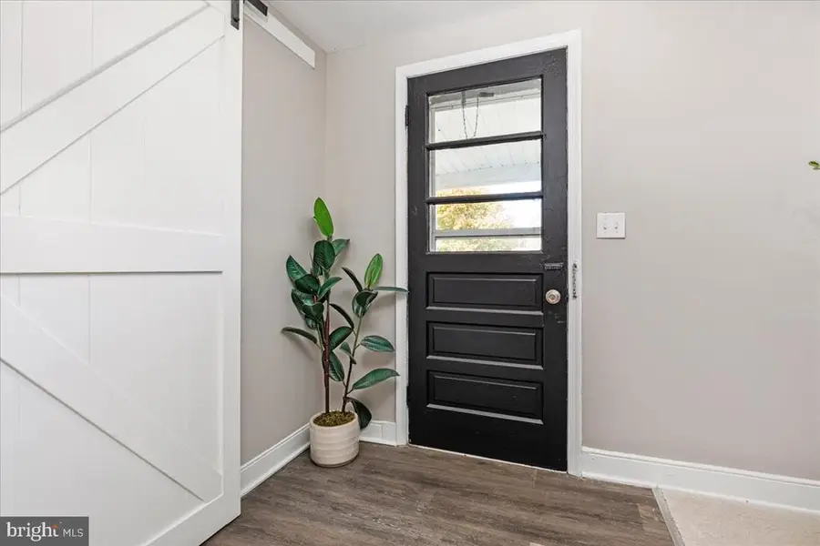 13886 Crest Hill Rd, Flint Hill, VA  - Image #3