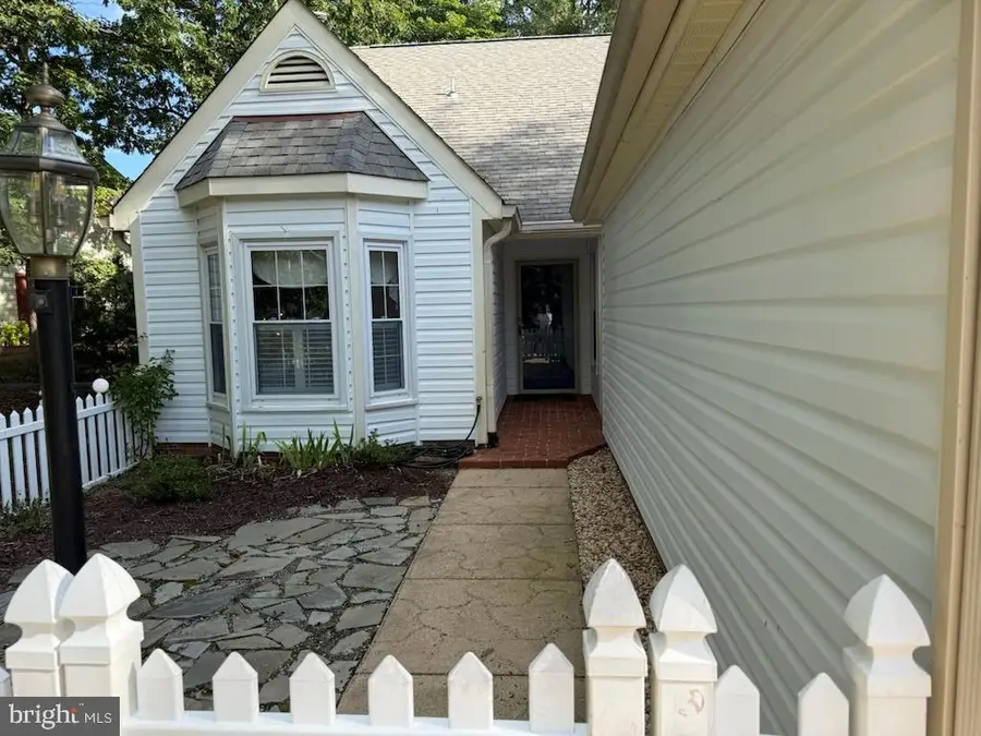 11606 Savannah Dr, Fredericksburg, VA 22407 - Image #2