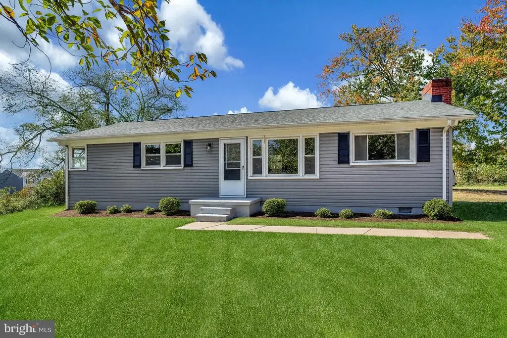 12008 Andora Dr, Fredericksburg, VA 22407 - Image #1