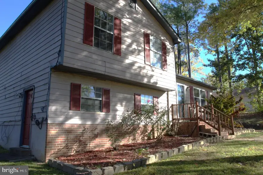 85 Breezewood Dr, Fredericksburg, VA 22407 - Image #3