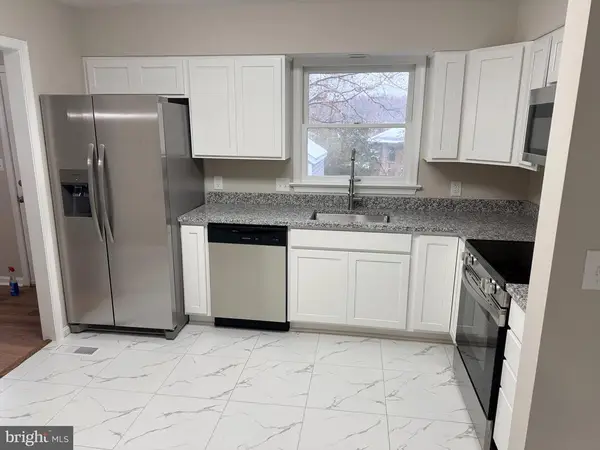 537 Butternut Dr, FREDERICKSBURG, VA 22408