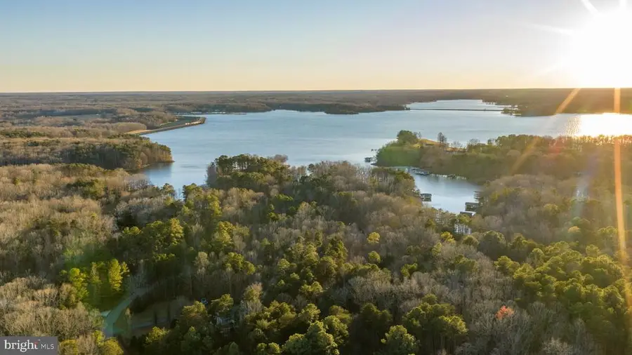 2318 Waterside Dr, Bumpass, VA 23024 - #2