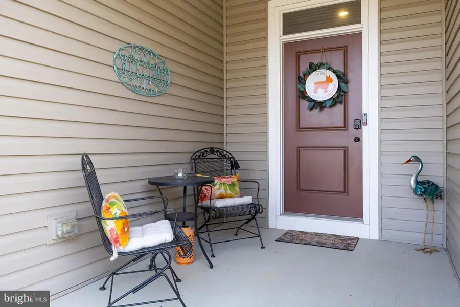 9323 Wood Creek Cir, Battlefield, VA 22407 - Image #2