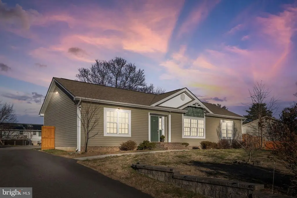 1211 Dewberry Dr, Fredericksburg, VA 22407 - Image #1