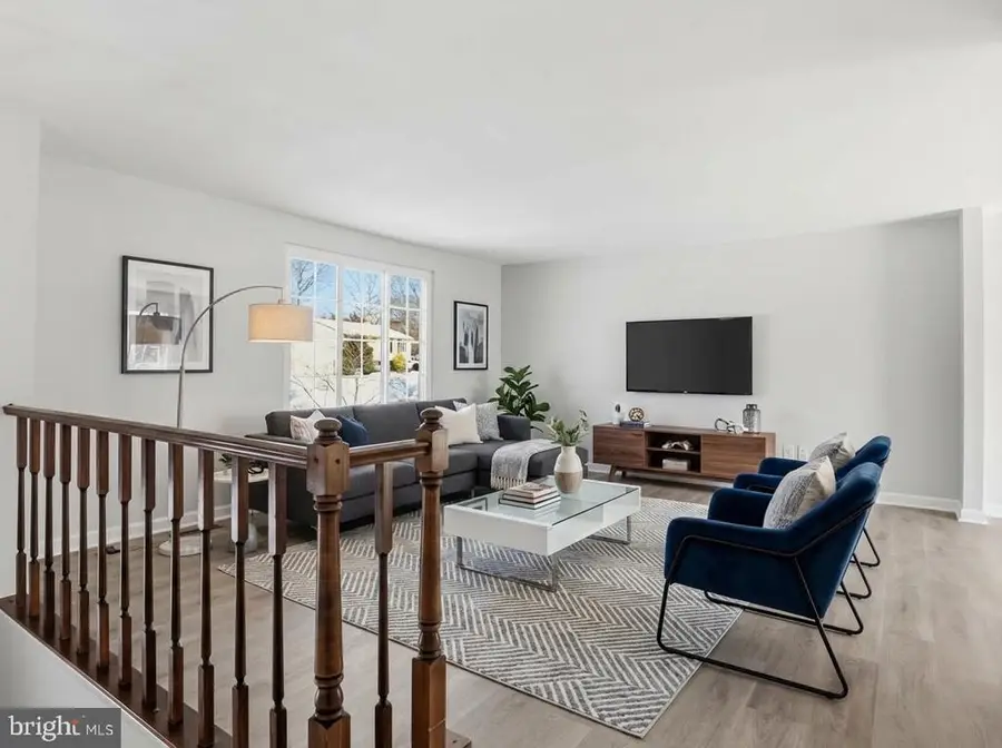 76 Devonne Dr, Fredericksburg, VA 22407 - Image #3