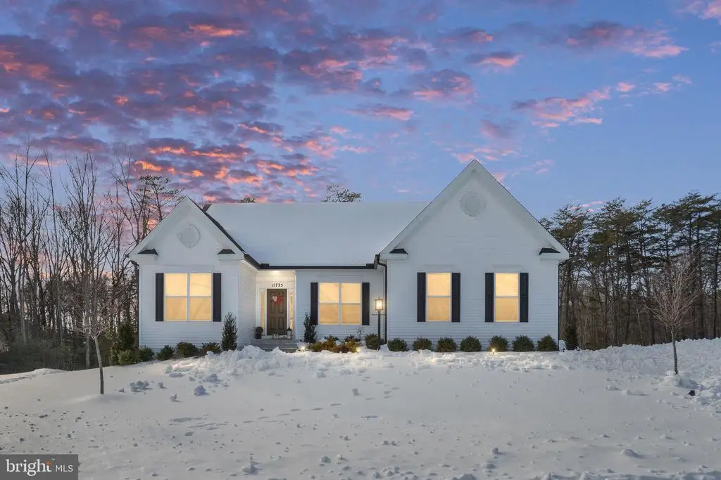 11725 Robin Woods Cir, Spotsylvania, VA 22551 - Image #1