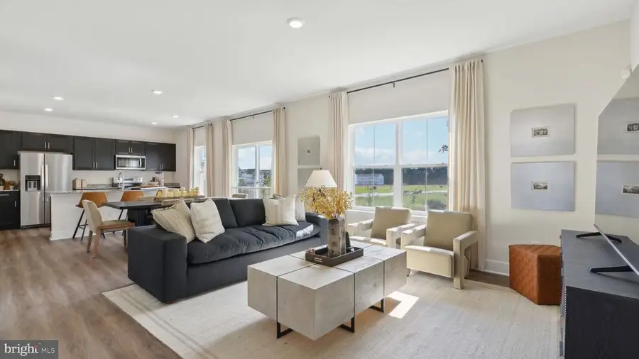 11511 Chalmers Ln, Fredericksburg, VA 22407 - #2