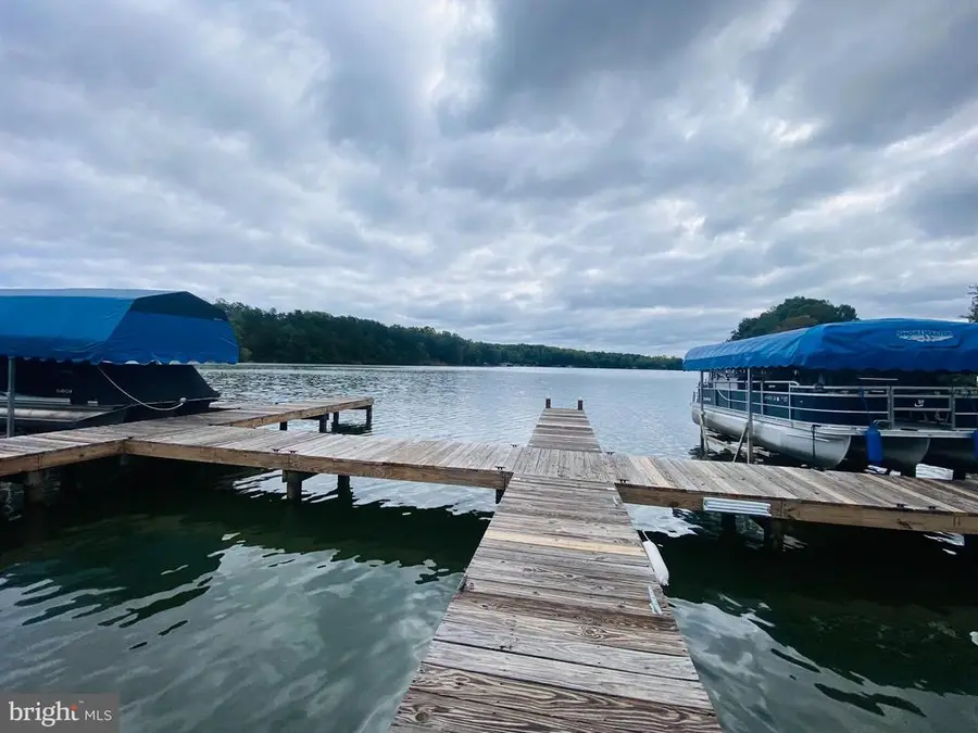 6713 Sunrise Bay Dr, Mineral, VA 23117 - #3