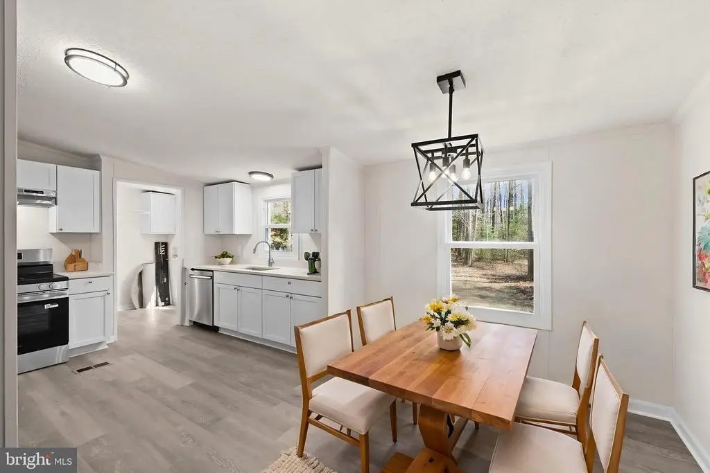 7309 Red Feather Ln, Spotsylvania, VA 22551 - #1