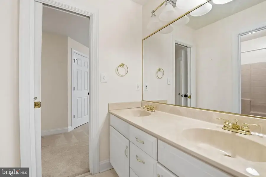 10713 Kirkland Dr, Spotsylvania, VA 22551 - #2