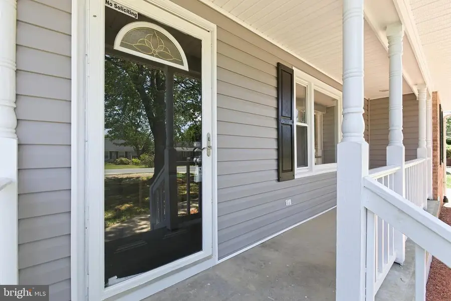 310 Sycamore Dr, Fredericksburg, VA 22408 - #2