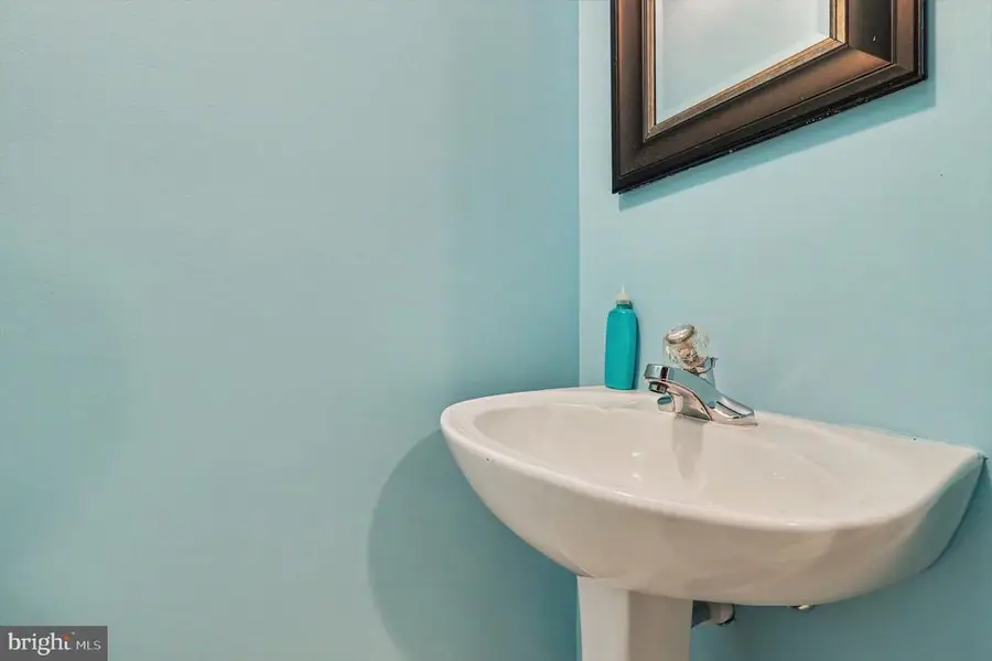 2402 Ruffin Dr, Fredericksburg, VA 22408 - #2