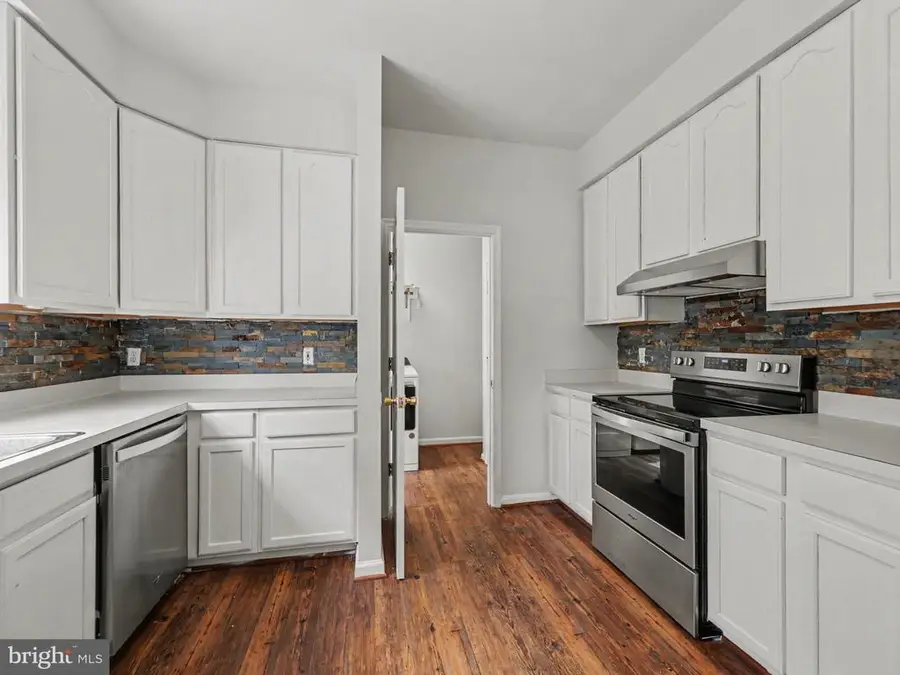 11402 Silverleaf Ln, Fredericksburg, VA 22407 - #2