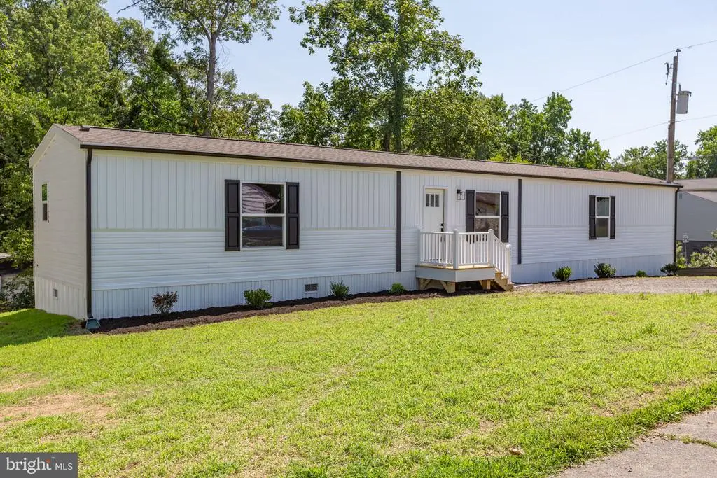 4401 E Mclaw St, Fredericksburg, VA 22408 - #1