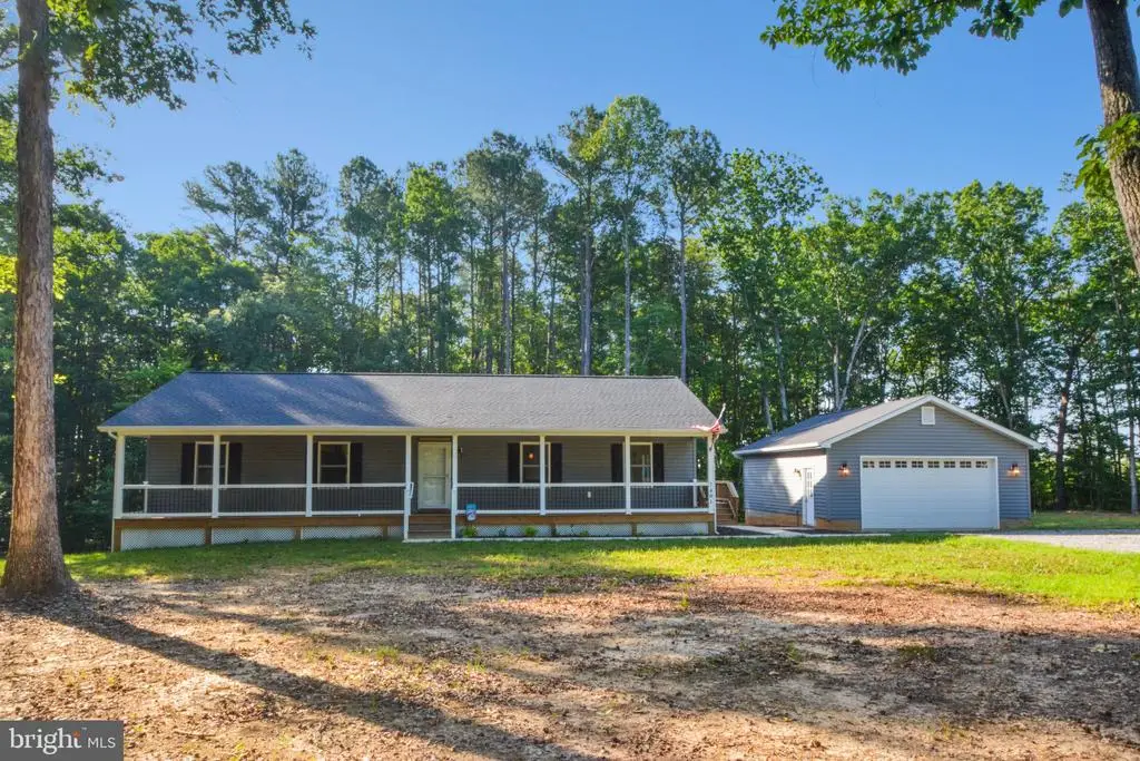 7401 Stubbs Bridge Rd, Spotsylvania, VA 22551 - #1