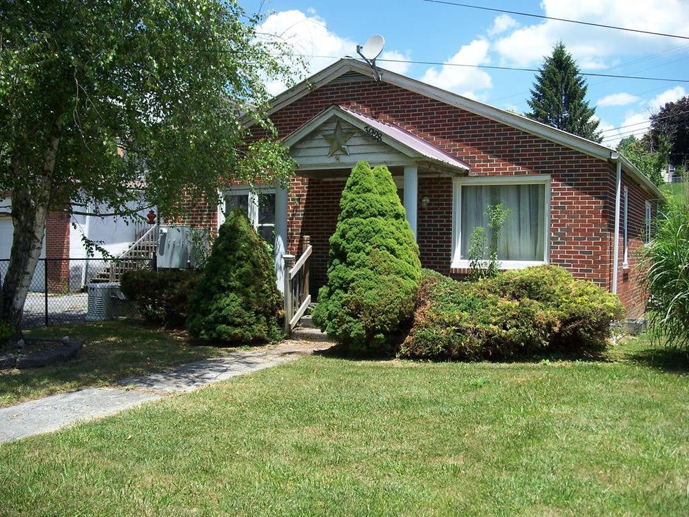 3928 Matoaka Rd., LASHMEET, WV 24733 ERA