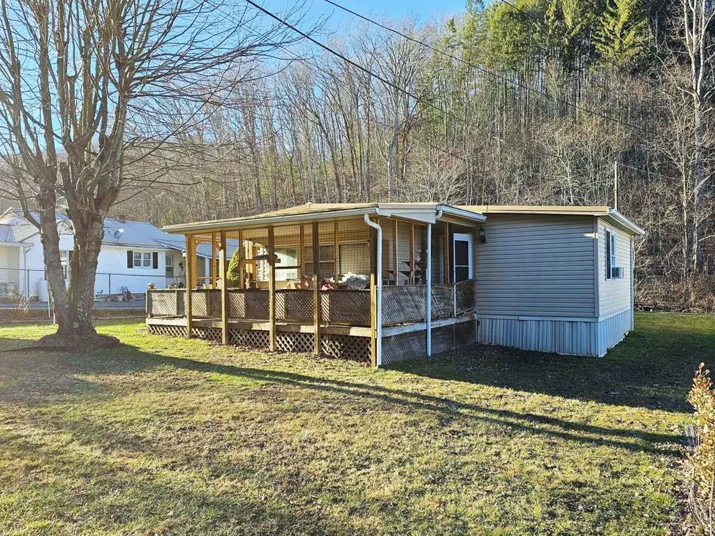 1367 Lorton Lick Road, Bluefield, WV 24701 - Image #1