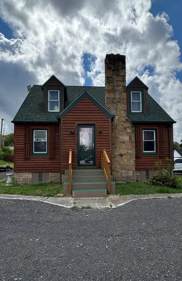 200 Edgemont Dr, PRINCETON, WV 24740