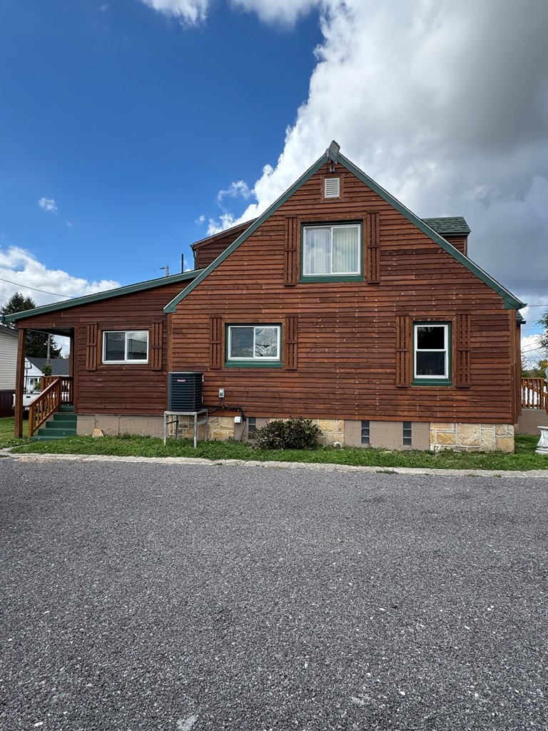 200 Edgemont Dr, Princeton, WV 24740 - #3