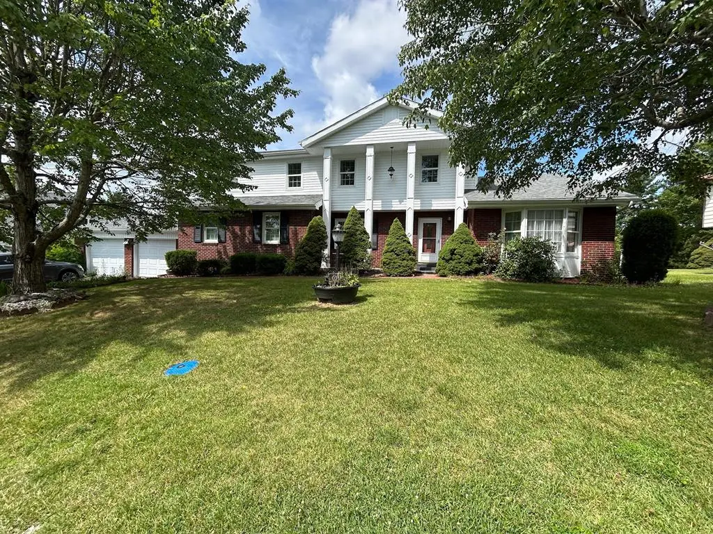 247 Cardinal Ave, Princeton, WV 24740 - Image #1