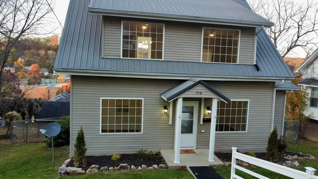 716 Rockbridge, Bluefield, WV 24701 - Image #1