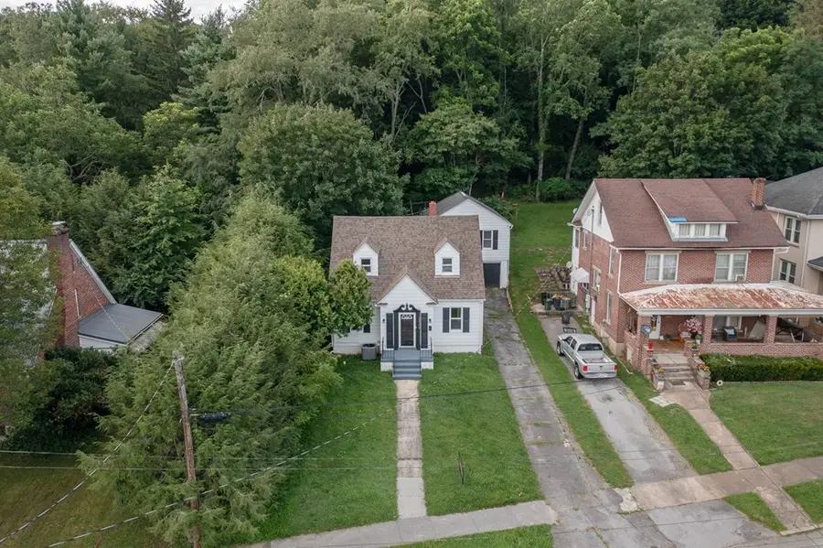 1216 Augusta ST, Bluefield, WV 24701 - Image #2