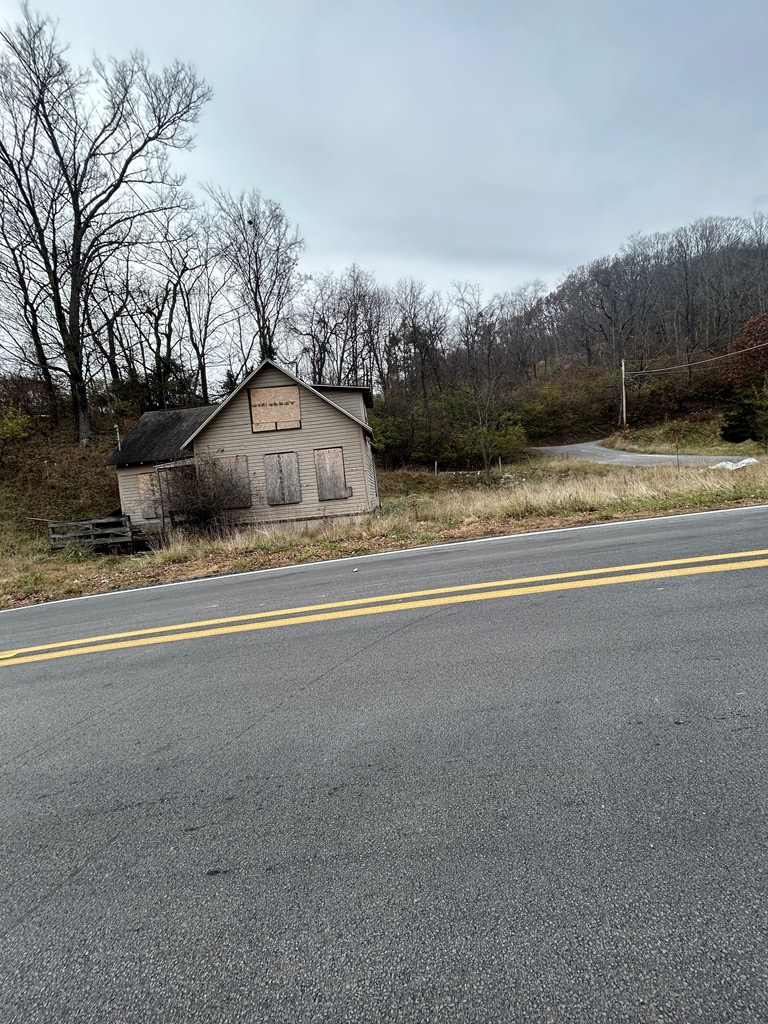 221 Bramwell Road, Bluefield, WV 24701 - Image #2