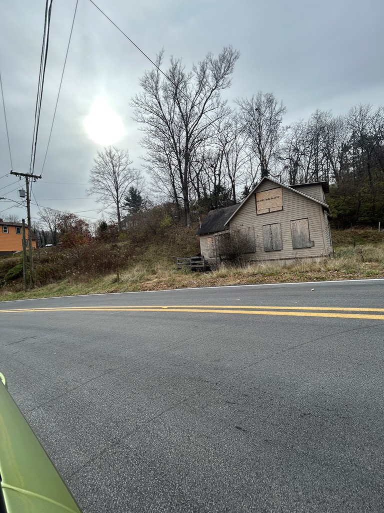 221 Bramwell Road, Bluefield, WV 24701 - Image #3