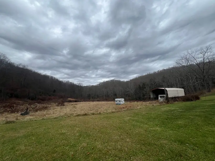 290 Hicks Hollow Rd, Rock, WV 24747 - Image #2