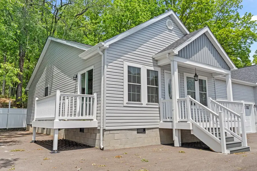 198 Humboldt Lane, Princeton, WV 24740 - Image #2