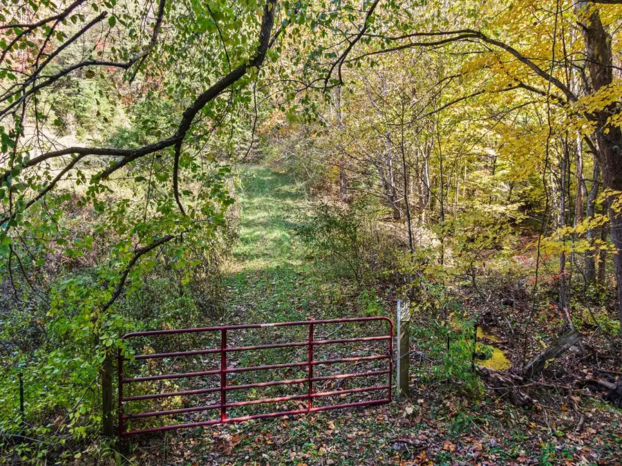 1691 Hales Gap Road, Princeton, WV 24739 - Image #2