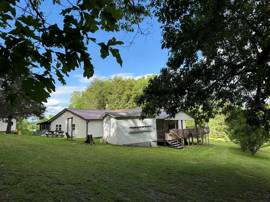 229 Hilldale, Greenbrier River, WV 25951 - #2