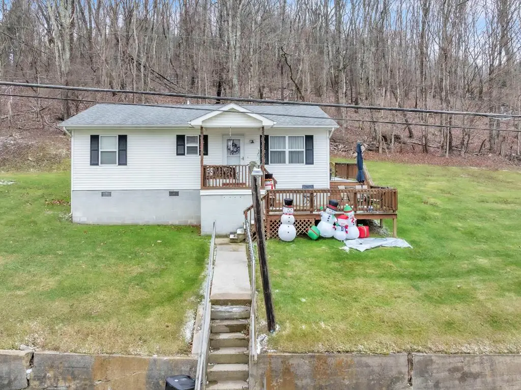 920 Twelvemile Road, Princeton, WV 24740 - Image #1