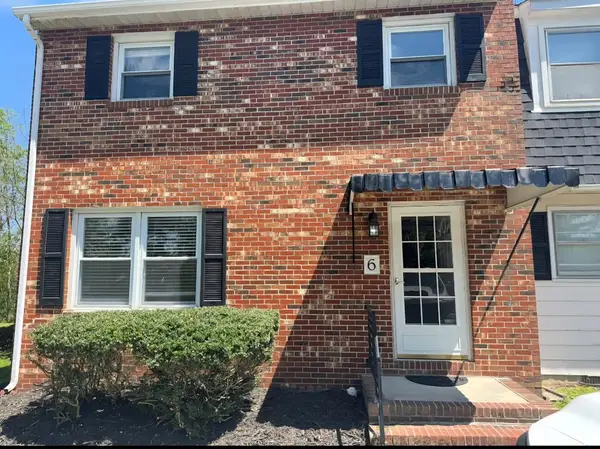 6 Sedgewood Townhouse, BLUEFIELD, VA 24605