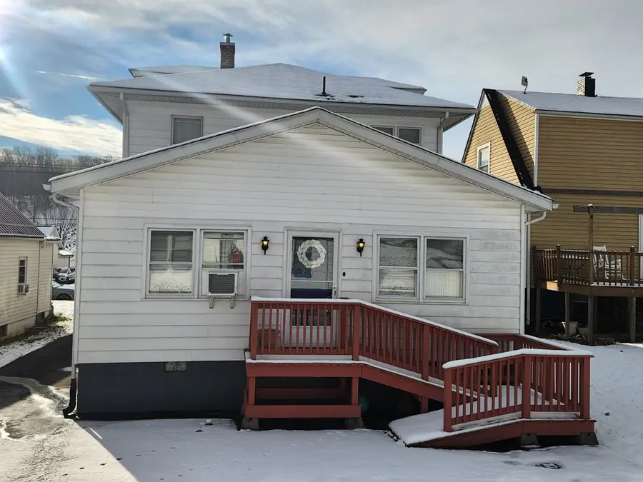 2048 Virginia Avenue, Bluefield, VA 24605 - Image #3